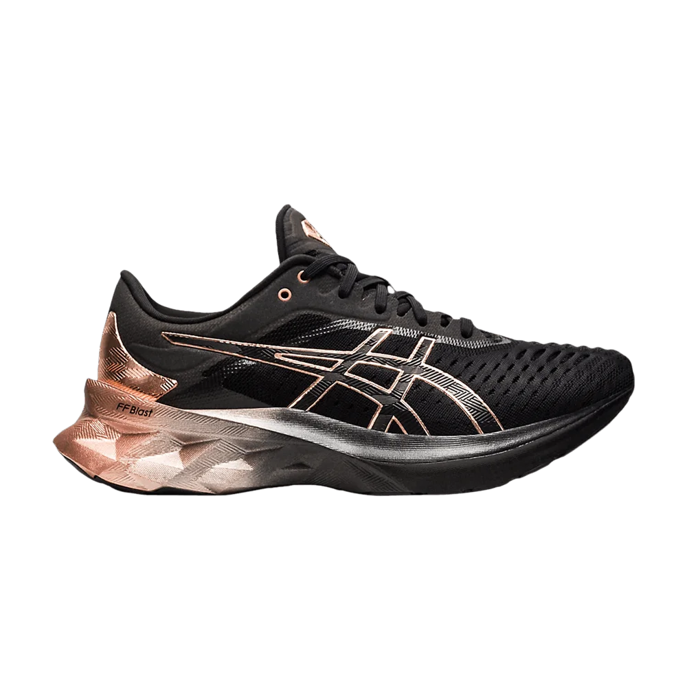 Кроссовки Asics Wmns Novablast 'Black Rose Gold'