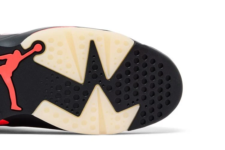 Krossovki-Awake-NY-x-Air-Jordan-6-Retro-Playful-Pink-Infrared-4