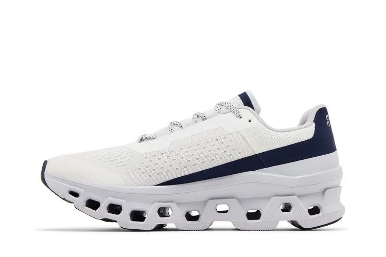 Krossovki-Cloudmonster-Ivory-Midnight-2