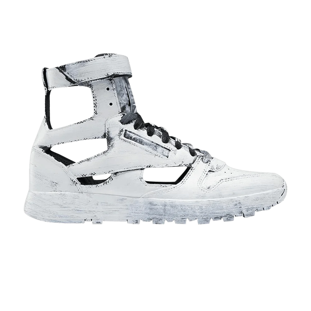 Кроссовки Maison Margiela x Reebok Classic Leather Tabi High 'Handpainted - Bianchetto' Sample