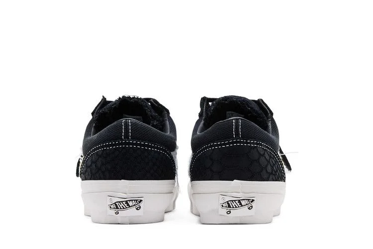 Кроссовки Metagirl x Vans Premium Old Skool 36 'Black White'