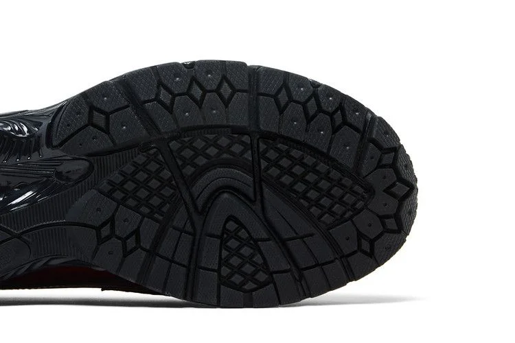 Кроссовки New Balance 1906L 'Red Croc'