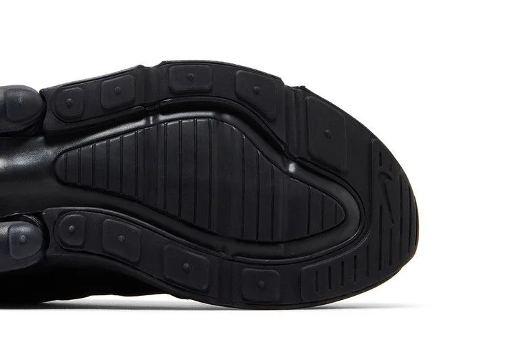 Krossovki-Nike-Air-Max-270-Triple-Black-2024-4