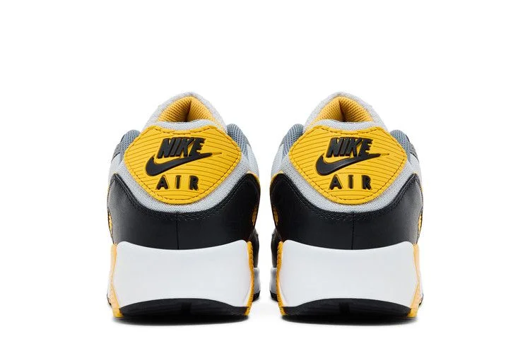 Krossovki-Nike-Air-Max-90-Grey-Fog-Pollen-5