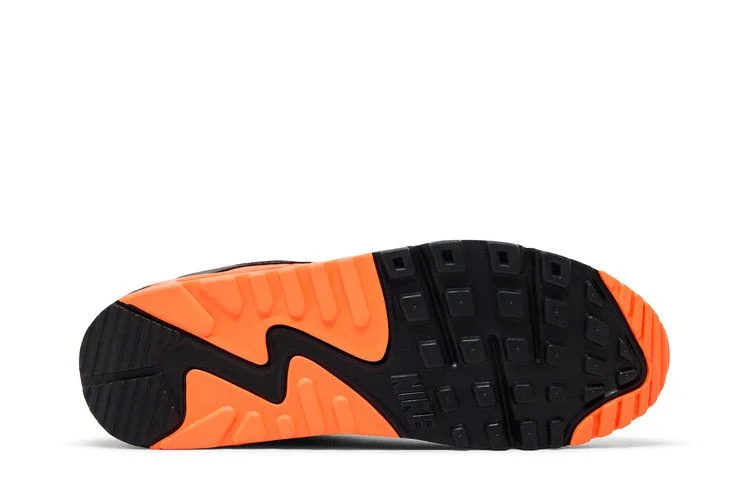 Krossovki-Nike-Air-Max-90-Smoke-Grey-Hyper-Crimson-3