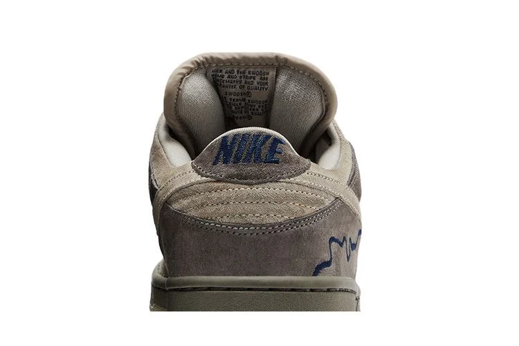 Кроссовки Nike Dunk Low Pro SB 'London'