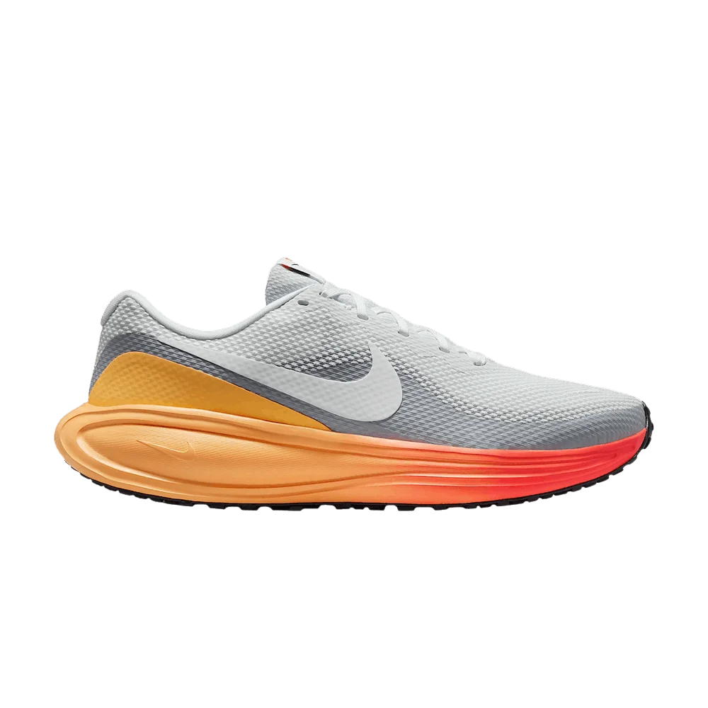 Кроссовки Nike Revolution 8 Extra Wide 'Off White Wolf Grey'