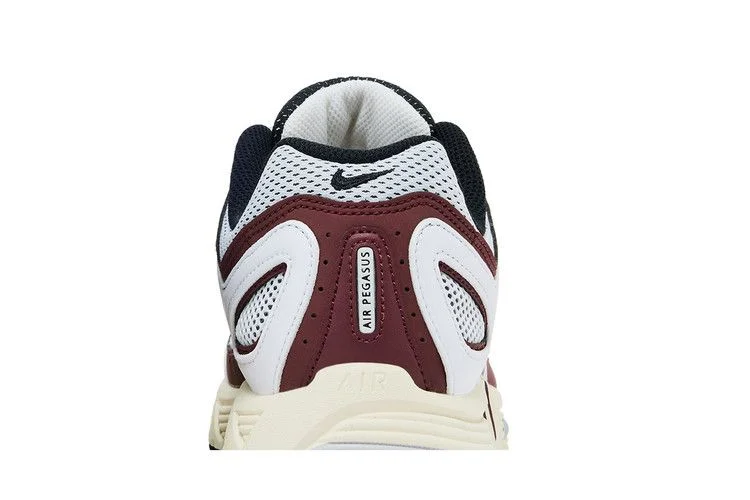 Кроссовки Nike Wmns Air Pegasus 2K5 'Dark Team Red'