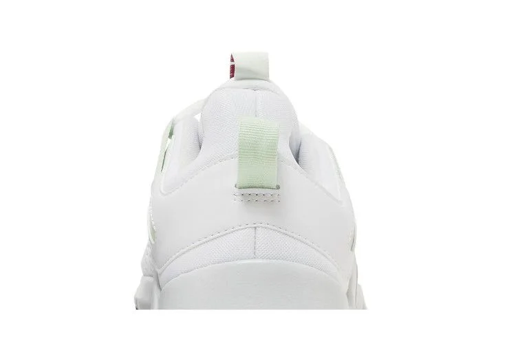 Кроссовки Nike Wmns Legend Essential 'Pistachio Iced Lilac'