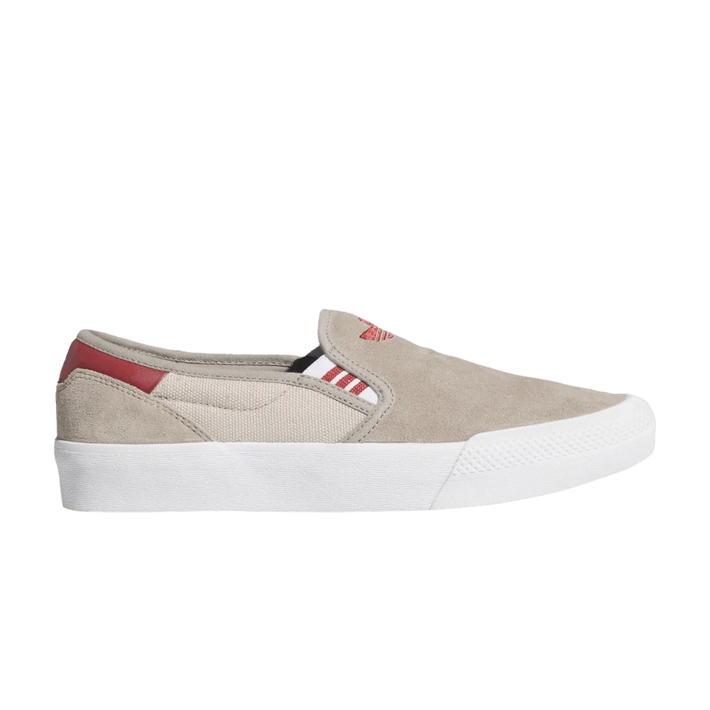 Кроссовки adidas Shmoofoil 'Putty Beige Ruby'