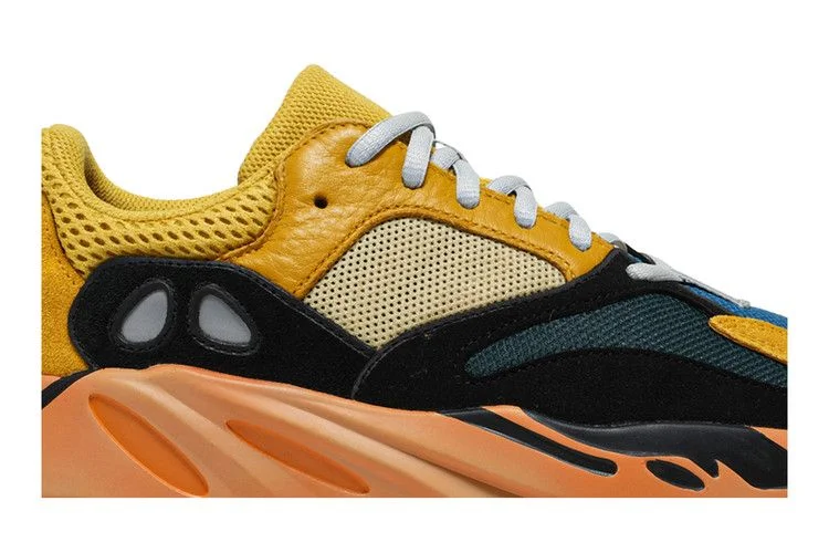 Кроссовки adidas Yeezy Boost 700 'Sun'