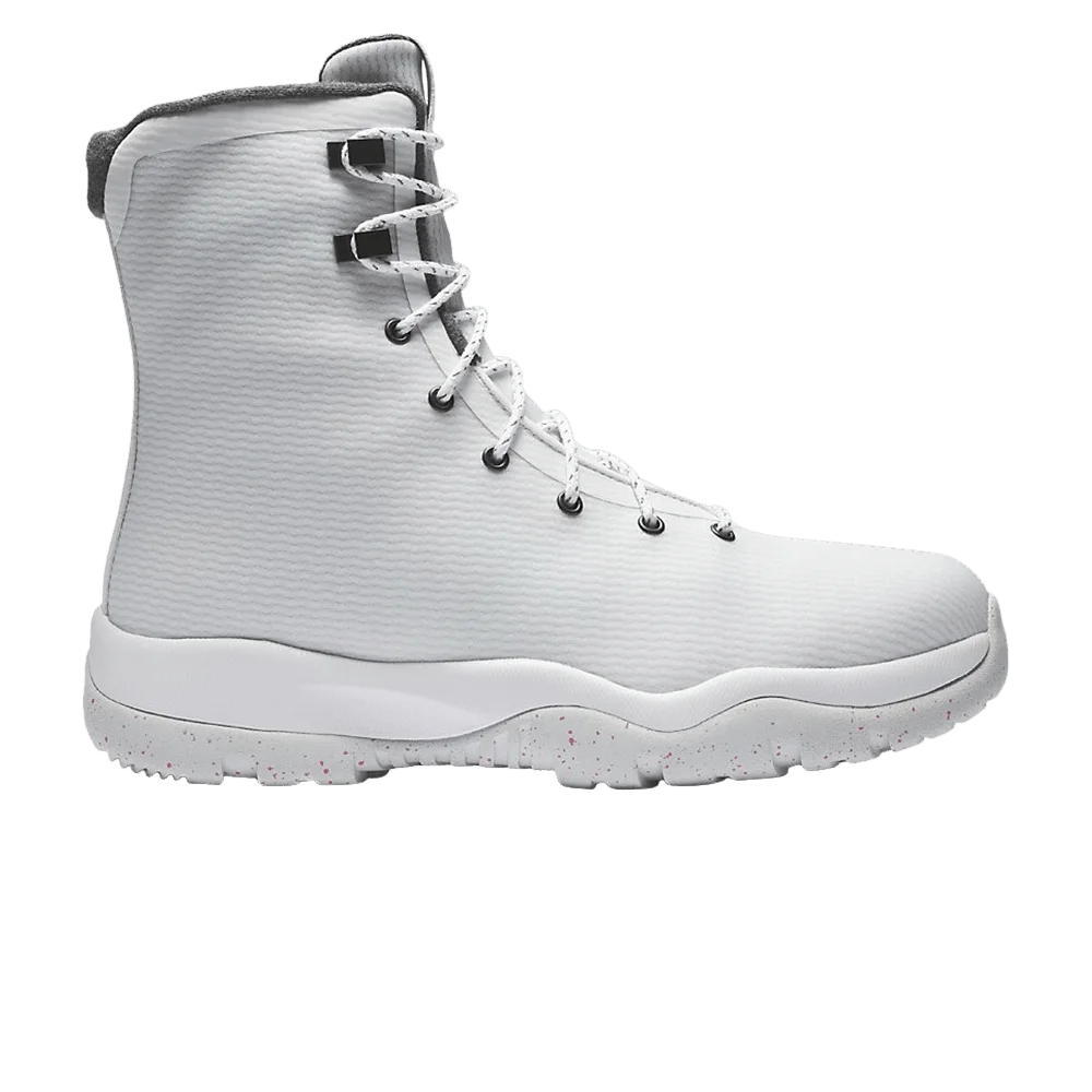 Botinki-Air-Jordan-Future-Boot-Platinum