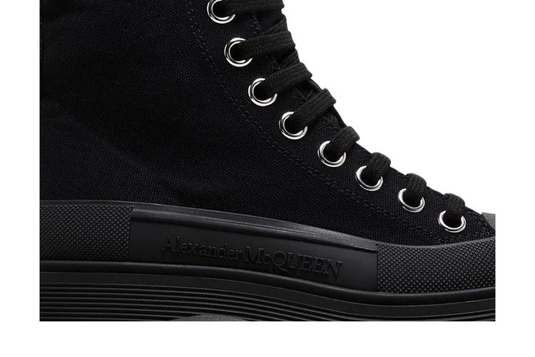 Botinki-Alexander-McQueen-Wmns-Tread-Slick-Boot-Black-1-1