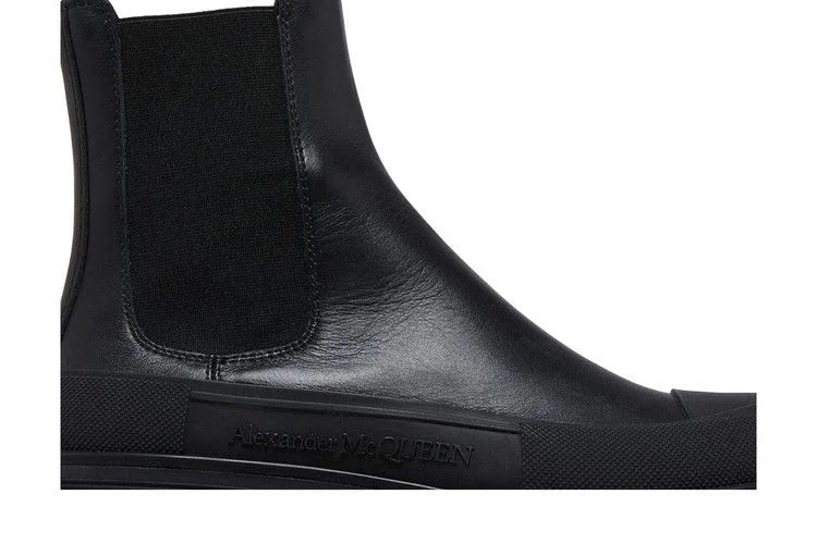 Botinki-Alexander-McQueen-Wmns-Tread-Slick-Boot-Black-1