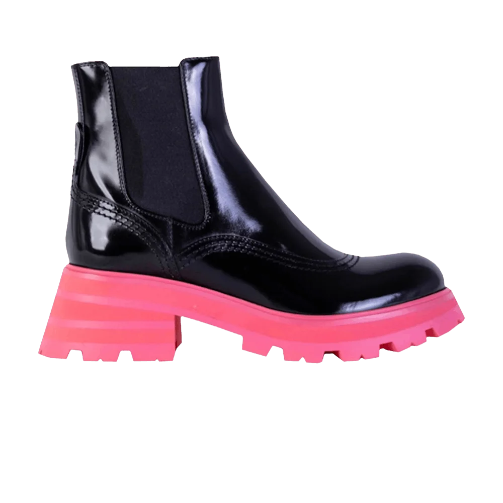 Botinki-Alexander-McQueen-Wmns-Wander-Chelsea-Boot-Black-Pink