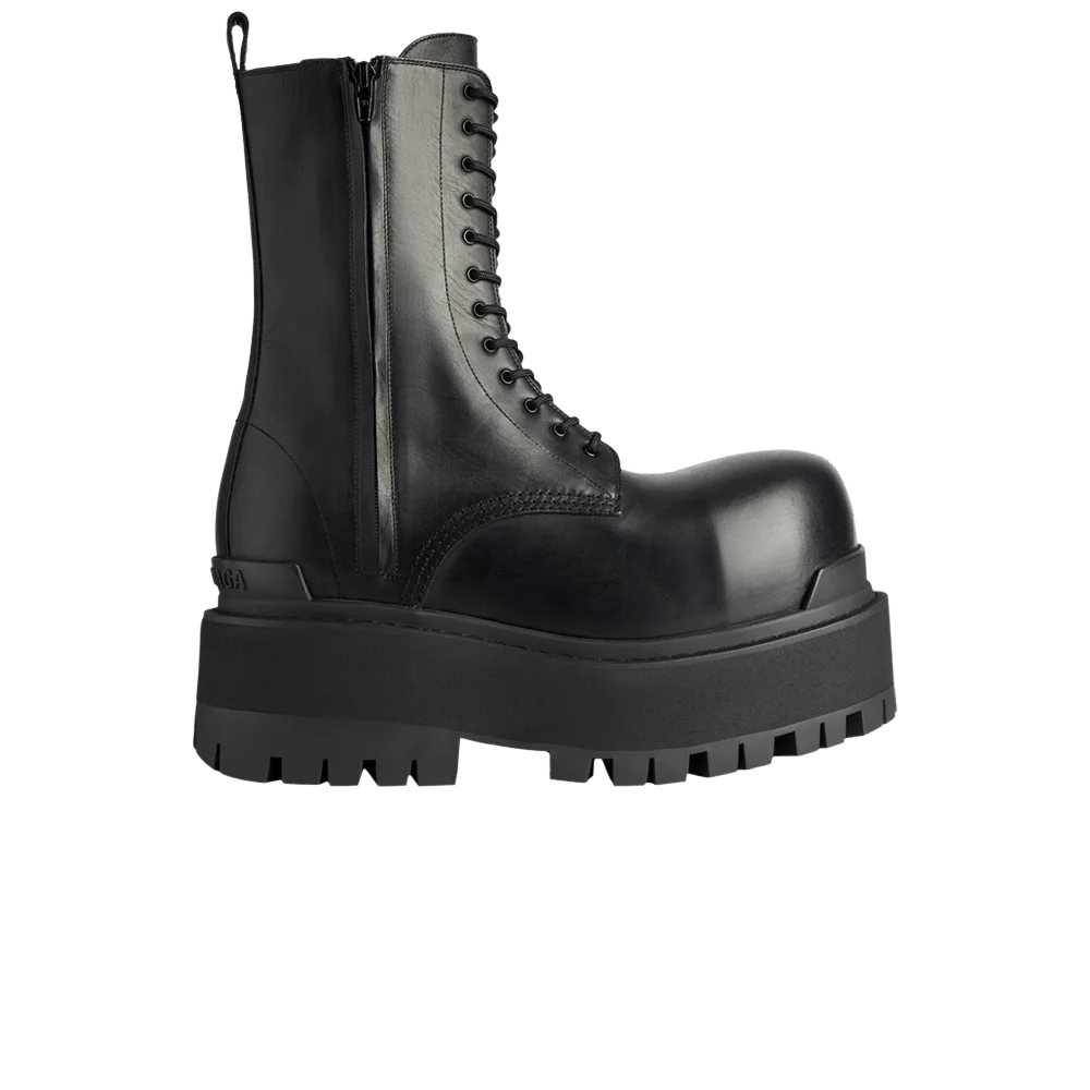Botinki-Balenciaga-Giant-Boot-Black