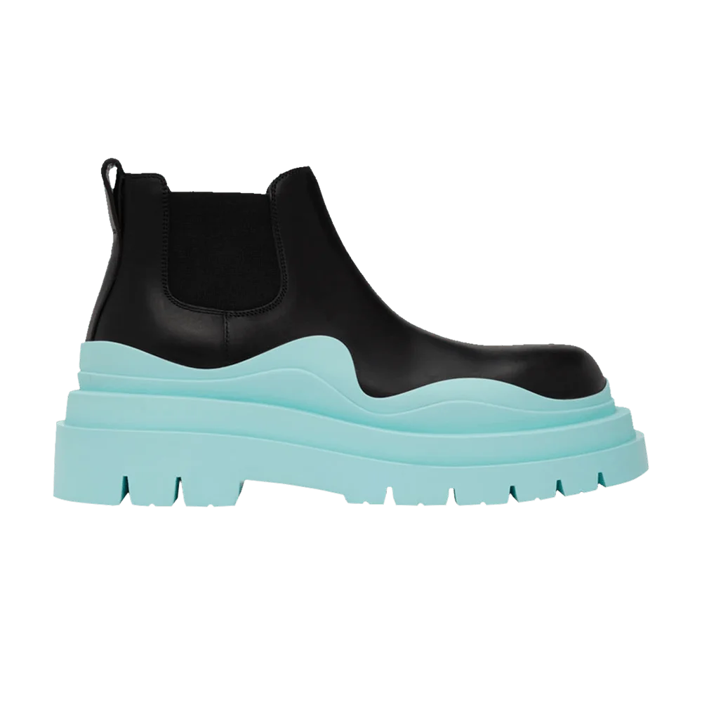 Botinki-Bottega-Veneta-Tire-Cropped-Boot-Black-Blue