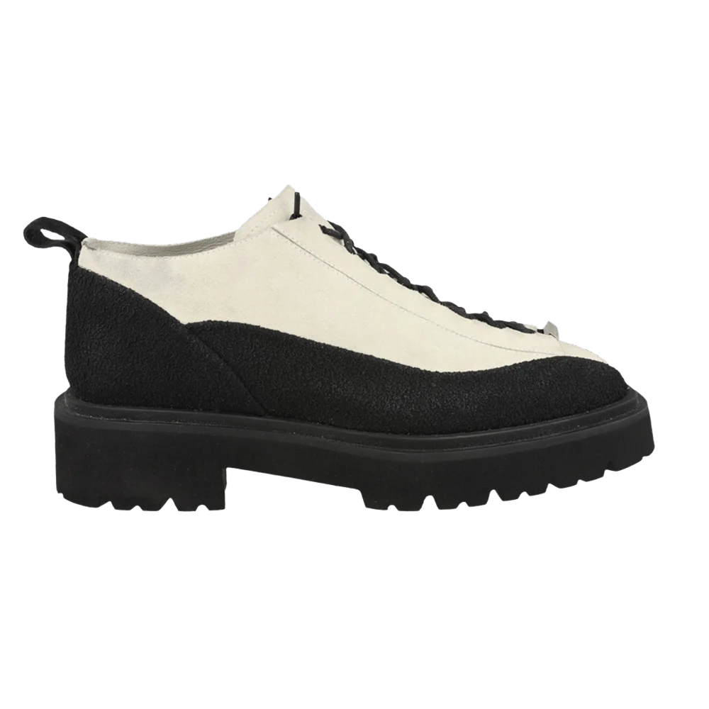 Botinki-Ferragamo-Atlante-Two-Tone-Suede-Ankle-Boot-Black-White