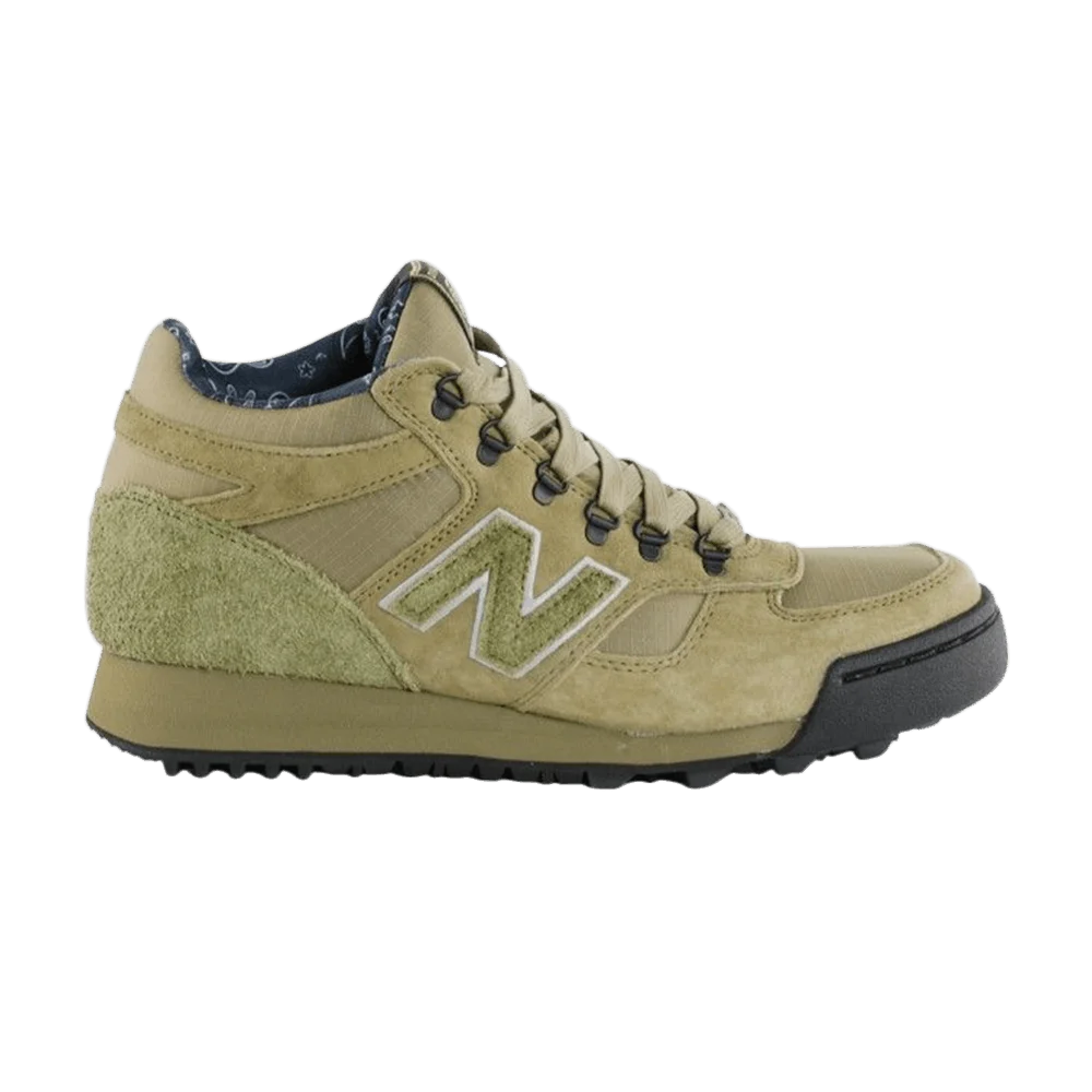 Botinki-Herschel-Supply-Co-x-New-Balance-710-Olive