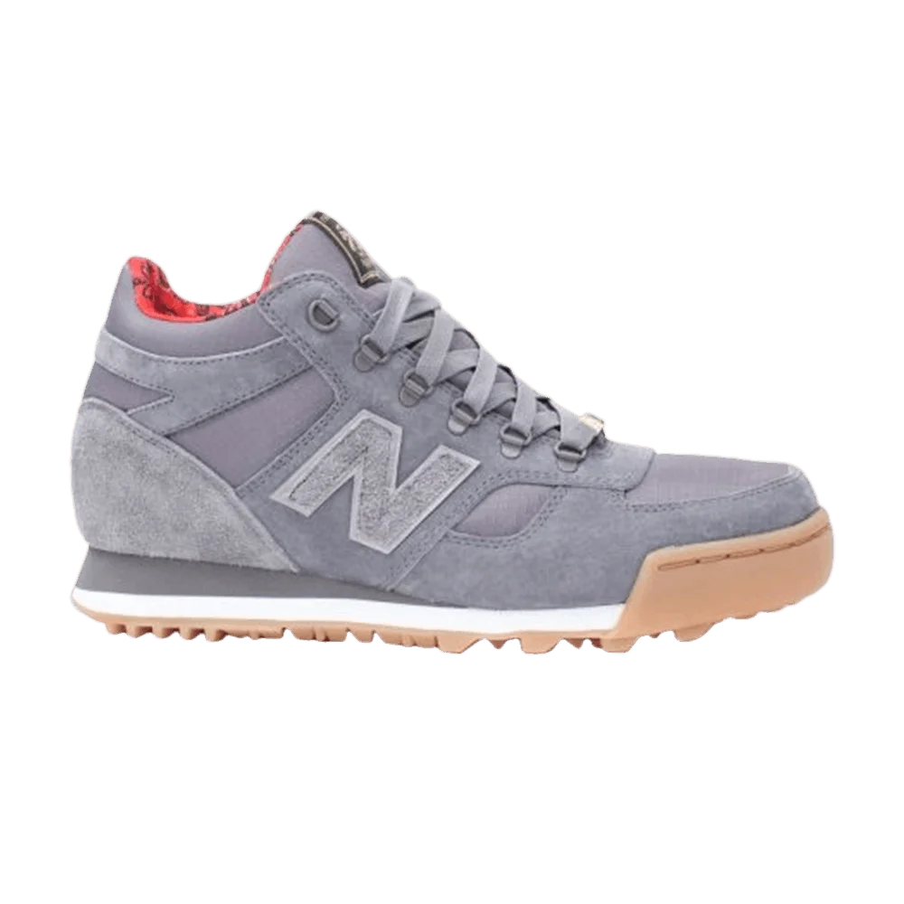 Botinki-New-Balance-Herschel-Supply-Co-x-710-Grey