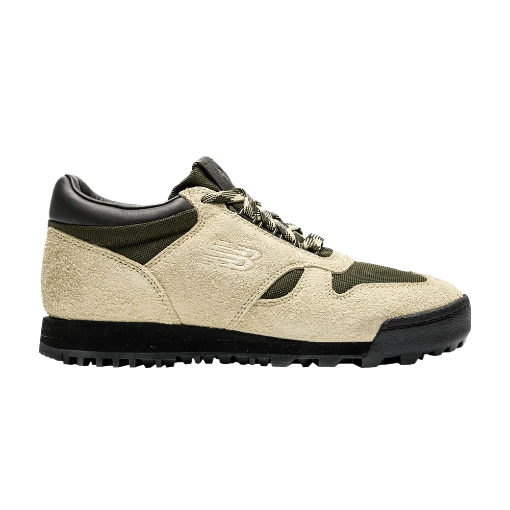 Botinki-New-Balance-Rainier-Low-Green
