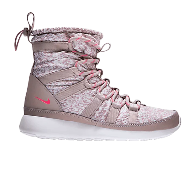 Botinki-Nike-Wmns-Roshe-Run-Hi-SneakerBoot