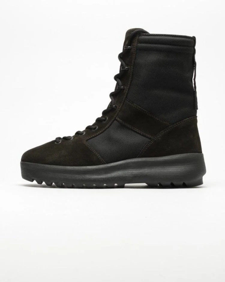 Botinki-Yeezy-Season-3-Military-Boot-Onyx-Shade-2