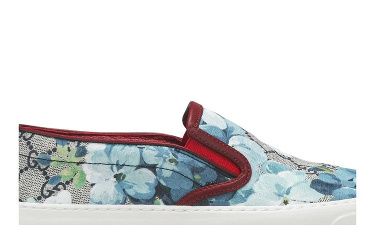 Kedy-Gucci-Wmns-GG-Supreme-Canvas-Slip-On-Blue-Floral-1