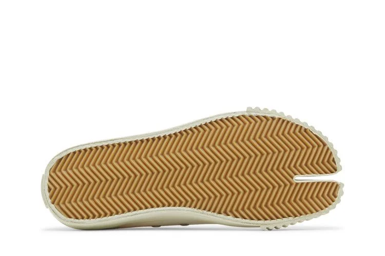 Kedy-Maison-Margiela-Wmns-Tabi-Canvas-Low-White-3