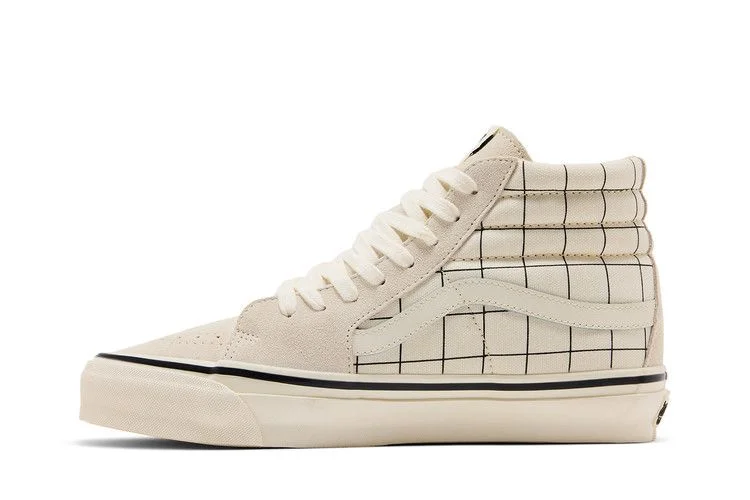 Kedy-Undercover-x-Vans-Sk8-Hi-White-Black-2