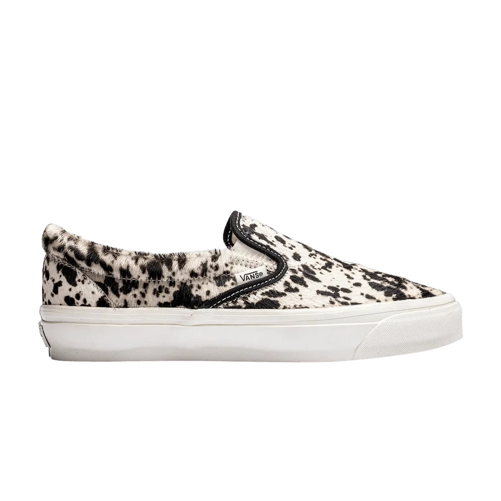 Kedy-Vans-Classic-Slip-On-98-LX-Pony-Hair-Black-White