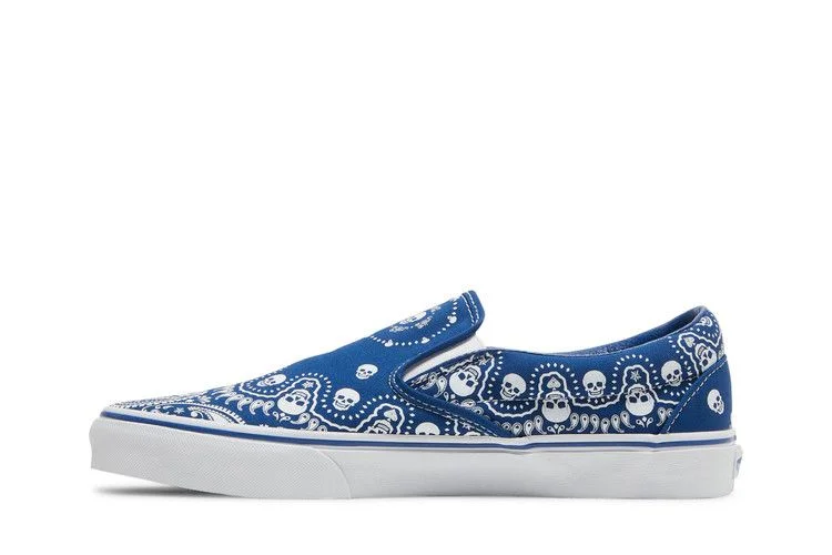Kedy-Vans-Classic-Slip-On-Bandana-True-Blue-2