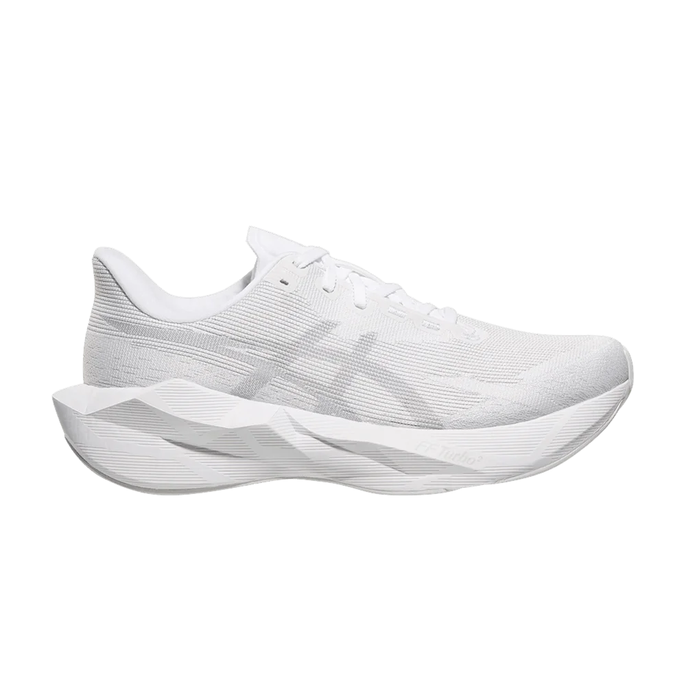 Krossovki-ASICS-Novablast-6-White