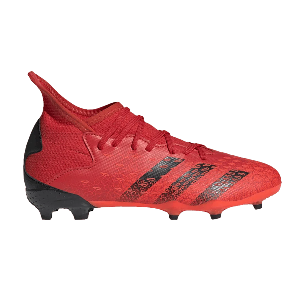 Krossovki-Adidas-Predator-Freak.3-FG-J-Demonscale-Solar-Red