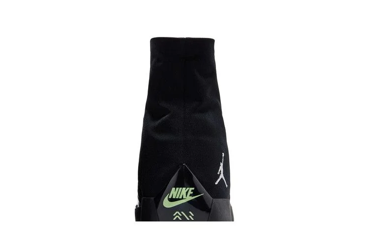 Krossovki-Air-Jordan-4028-Black-Volt-6