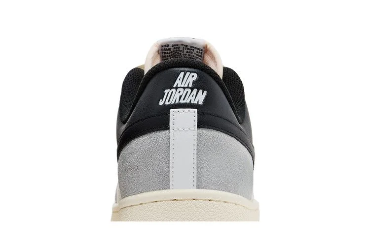 Krossovki-Air-Jordan-Skyline-Low-Summit-White-6