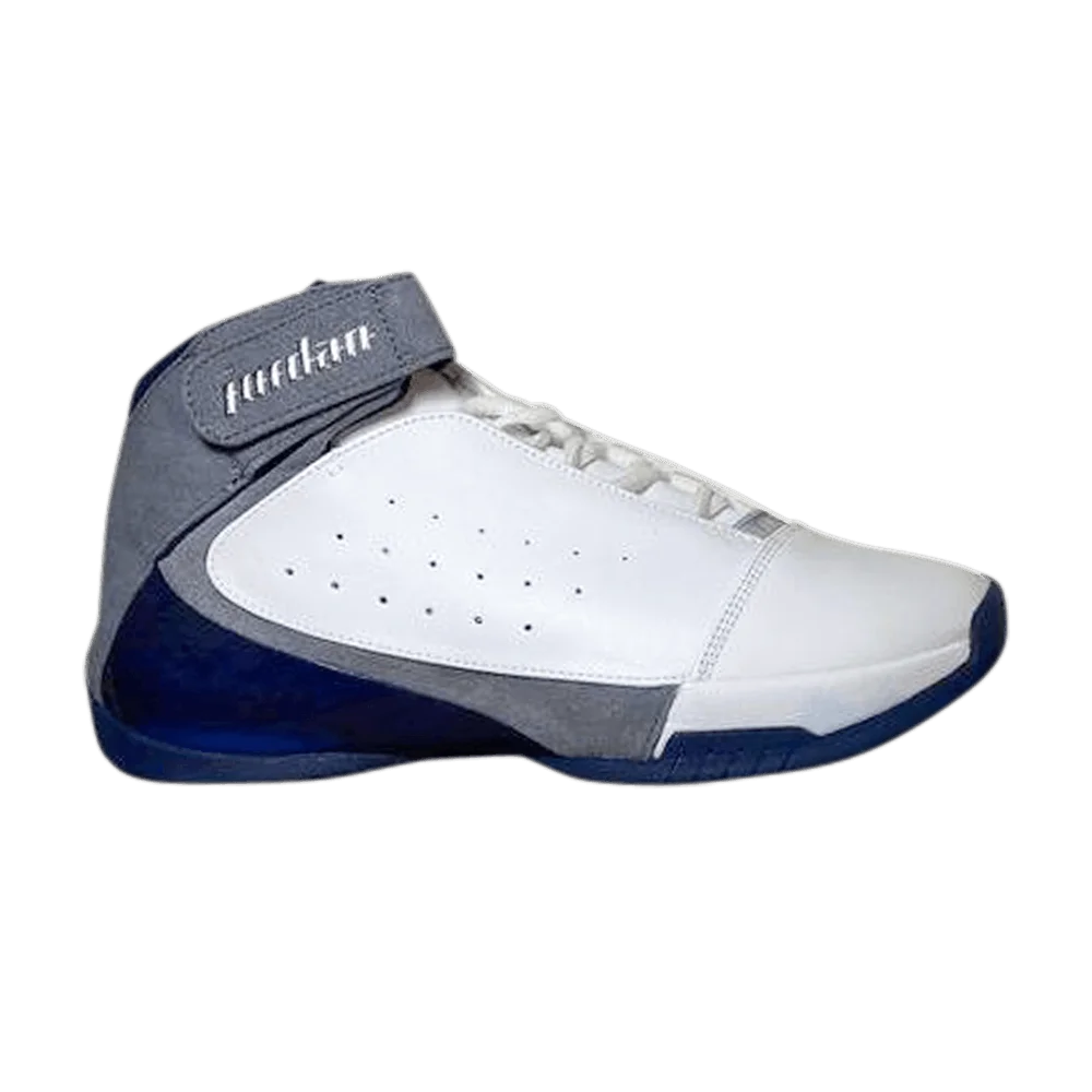Krossovki-Air-Jordan-Team-Strong-White-Light-Graphite-Navy