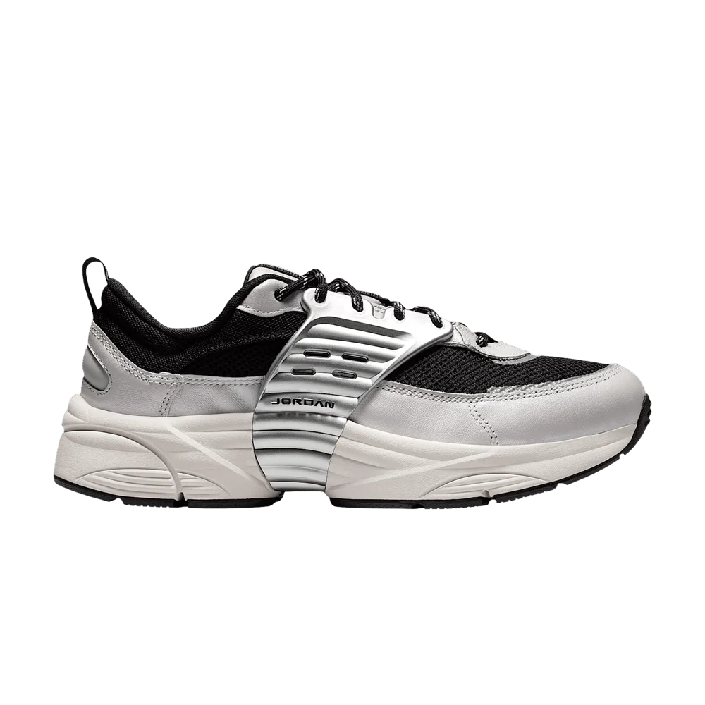 Krossovki-Air-Jordan-Trunner-OS-Photon-Dust