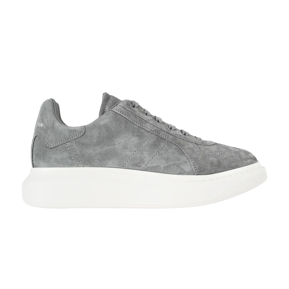 Krossovki-Alexander-McQueen-Oversized-Retro-Sneaker-Cement
