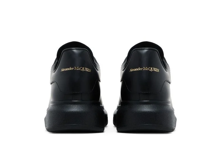 Krossovki-Alexander-McQueen-Oversized-Sneaker-Black-2025-5