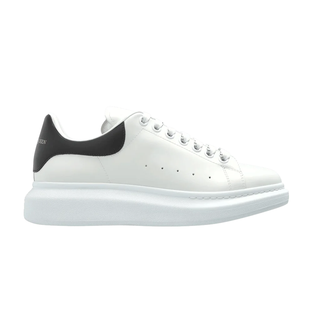 Krossovki-Alexander-McQueen-Oversized-Sneaker-White-Black-2025