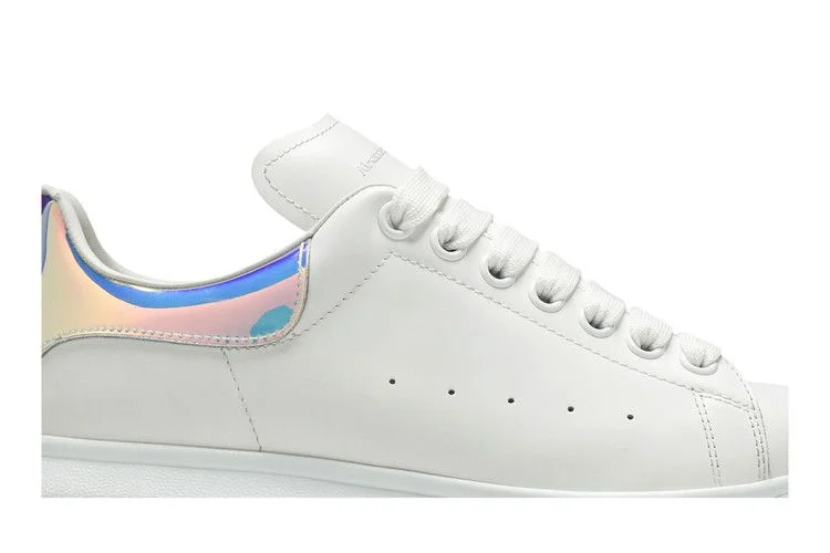 Krossovki-Alexander-McQueen-Wmns-Oversized-Sneaker-Iridescent-1