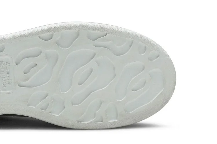 Krossovki-Alexander-McQueen-Wmns-Oversized-Sneaker-Iridescent-4