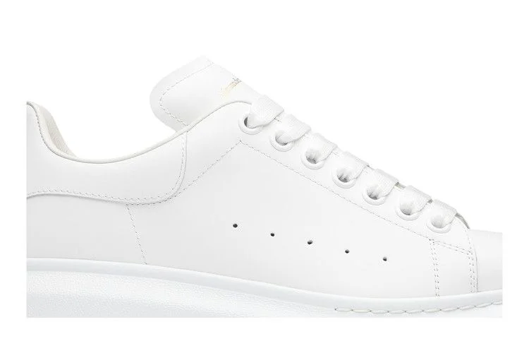 Krossovki-Alexander-McQueen-Wmns-Oversized-Sneaker-White-1