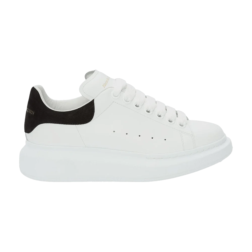Krossovki-Alexander-McQueen-Wmns-Oversized-Sneaker-White-Black-2025