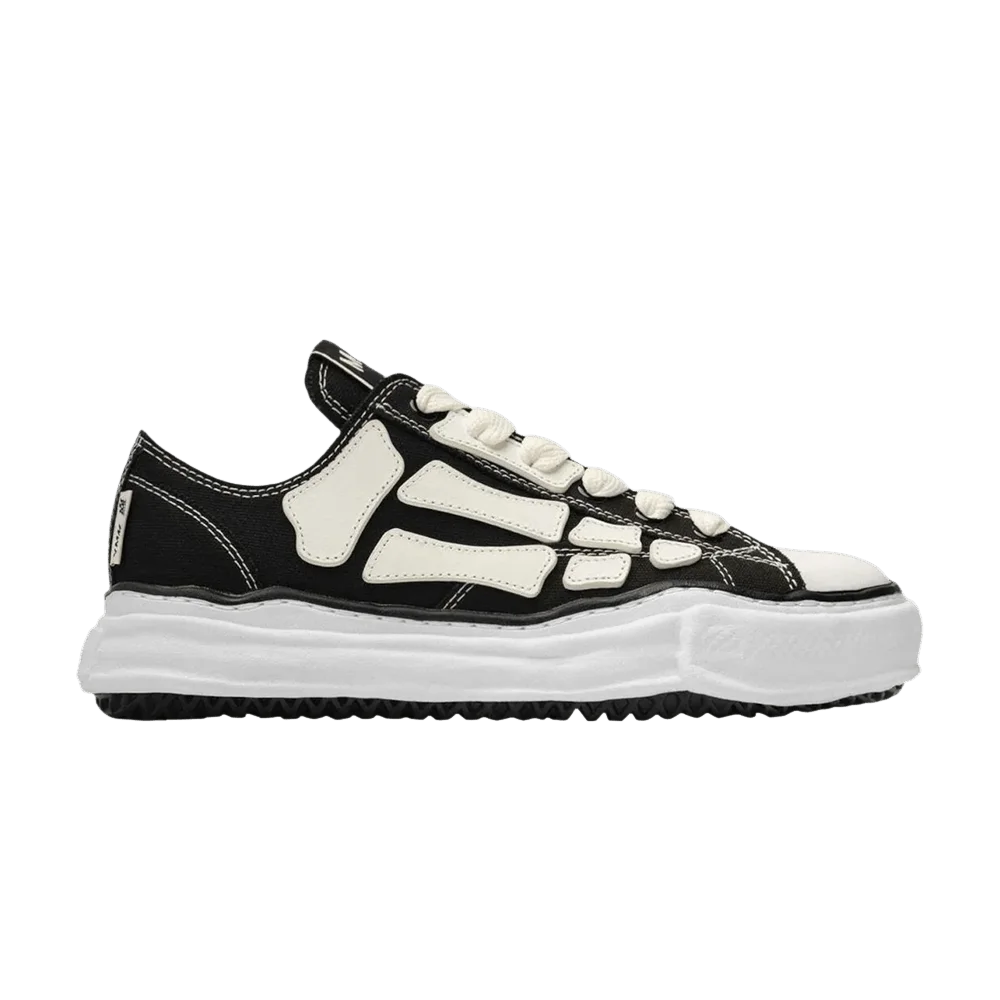 Krossovki-Amiri-MMY-Bones-x-Maison-Mihara-Yasuhiro-Black