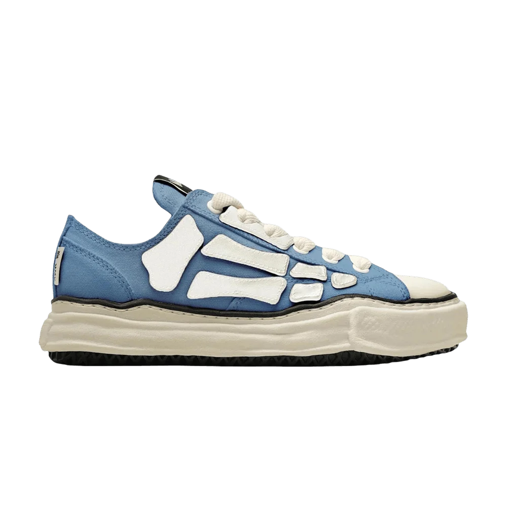 Krossovki-Amiri-MMY-Bones-x-Maison-Mihara-Yasuhiro-Sky