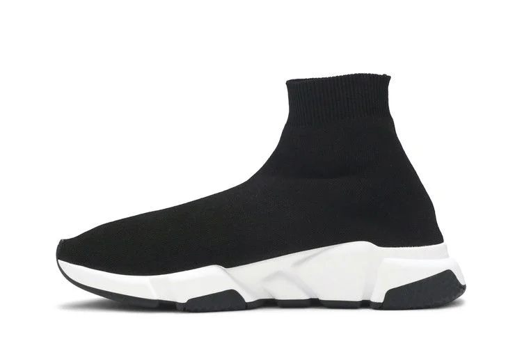 Krossovki-Balenciaga-Speed-Trainer-Graffiti-Black-White-2