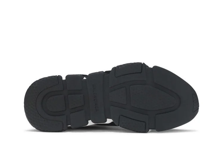 Krossovki-Balenciaga-Speed-Trainer-Graffiti-Black-White-3