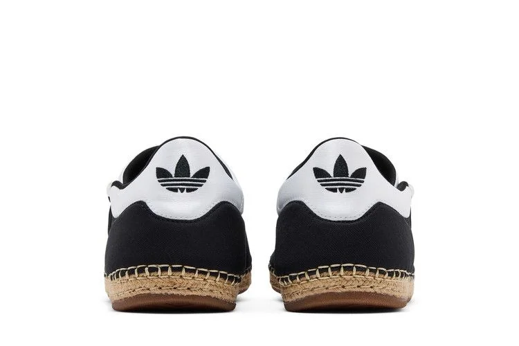 Krossovki-CLOT-x-adidas-Qi-Flow-Black-5